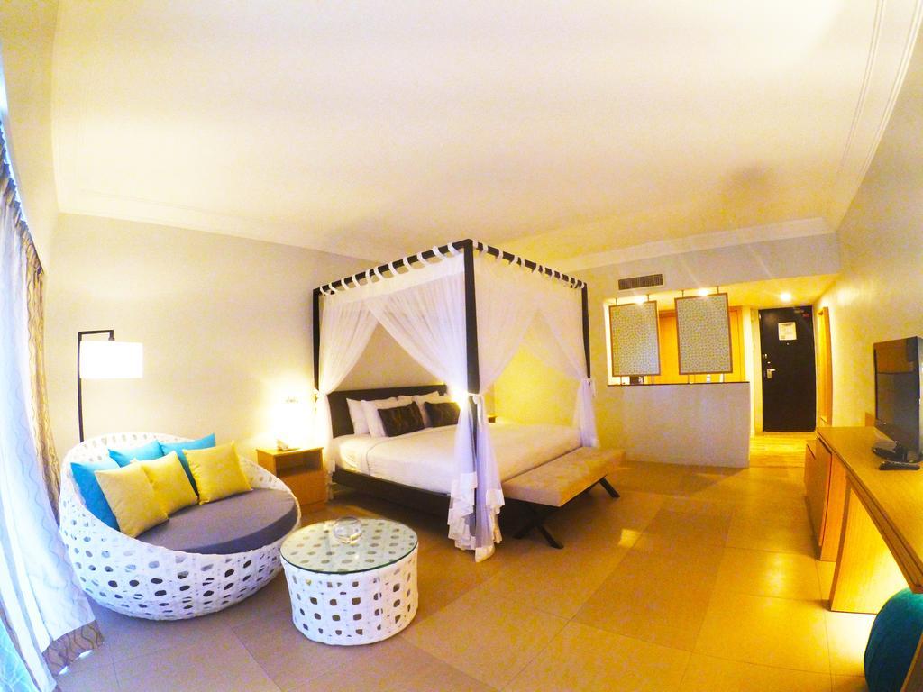 Sand & Sandals Desaru Beach Resort & Spa Exterior foto Deluxe Room